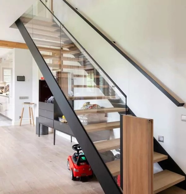 Лестницы на заказ